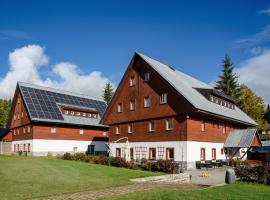 Horský Hotel Skiland, hotel v destinaci Ostružná
