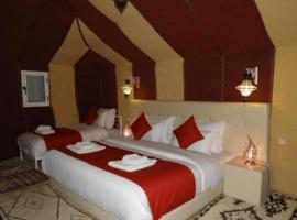 Fantastic Desert Luxury Camp, hotel in Merzouga