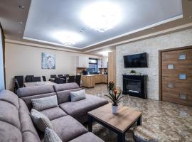 Слънчевите Къщи, casa de campo em Banya