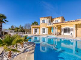 Madrague St Vincent Apt B, hotel i Le Grau-dʼAgde