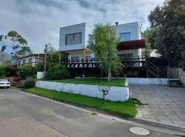 Gran casa en Papudo con amplia terraza