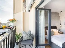 Stunning Views Luxury Studio