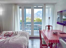 Lake apartment by Interlaken, hotel pantai di Därligen