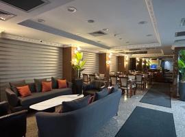 Grand Hotel Seferoğlu – hotel w pobliżu miejsca Centrum handlowe Forum Istanbul w Stambule
