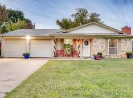 Walk to Dallas Stadium! Family Home with Patio