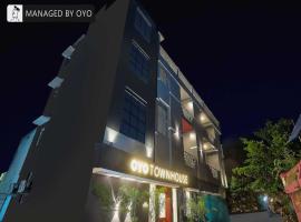 Super Townhouse Imperial Stays Lawspet、にあるPuducherry Airport - PNYの周辺ホテル