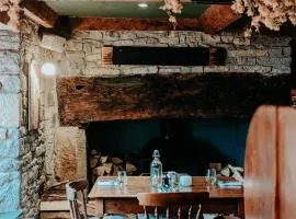 The Lion at West Pennard
