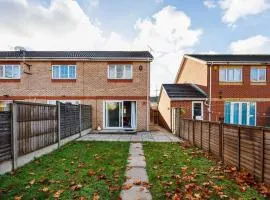 Remarkable 2- Bed House in Barking Essex