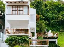 Casa com Vista Mar na Praia do Quilombo FS6338