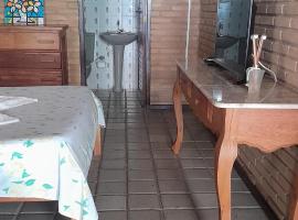 Quartos aconchegantes na praia do francês – apartament w mieście Marechal Deodoro