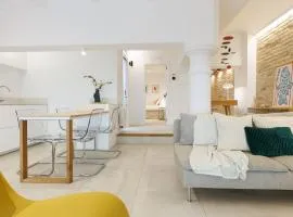Stylish Apartment near Plaça España