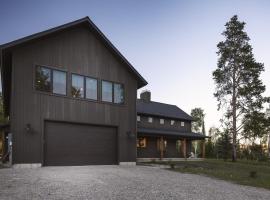 Modern Luxury Home with Hot Tub Near the Tetons Targhee and Jackson Hole、ビクターのヴィラ