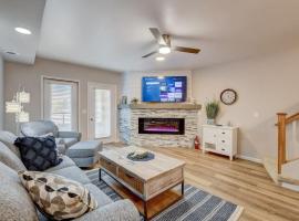 위스콘신 델스에 위치한 스파 호텔 Lakefront Luxury for Families or Couples