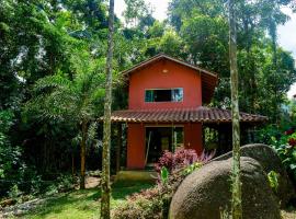 Incrivel chale com WiFi em Ubatumirim Ubatuba SP, hotel di Picinguaba