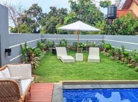 Villa HBNR Two-Bedroom House with Private Pool in Bali, hotell med basseng i Babakan Sangsit