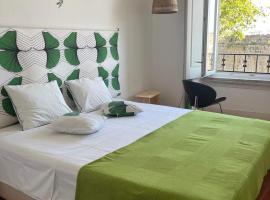 Peniche Hostel, hotel em Peniche