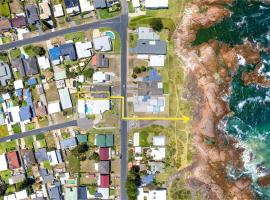 Bel Air, 8A Ocean Ave - pet friendly, water views and air con，位于安娜湾的酒店