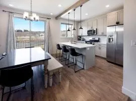 Ski Haven Hideaway near PC