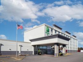 Holiday Inn Weirton-Steubenville Area, hotel with parking in Weirton