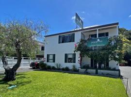 Peppertree Lodge & Backpackers, auberge de jeunesse à Paihia