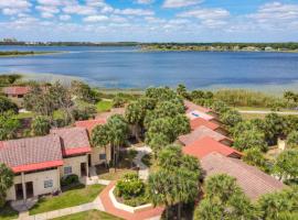 Charming Lakeview Retreat II only 5 Min Sea World, homestay in Orlando