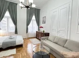 Jozsef 68 Apartment - Near NewYork Cafe
