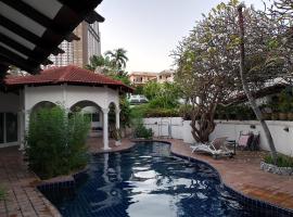 Luxury Private Pool Villa 5 min from Walking Street and Beaches, hotel a Pattaya Sud