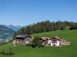 Proderhof, farm stay in Laion