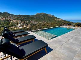 VILLA CORSA**** PISCINE VUE MER PANORAMIQUE, villa in Santa-Reparata-di-Balagna