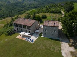 Borgo Stanzano, serviced apartment in Zocca