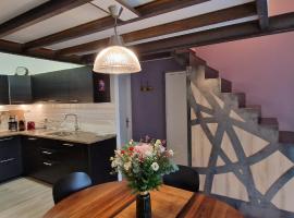 Bleautiful "Blanche" Charmant duplex tout confort, holiday rental in Fontainebleau