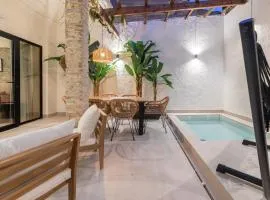 Apartamento con piscina y terraza