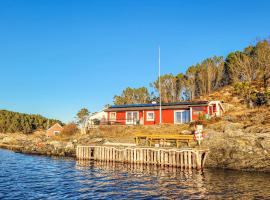 Stunning Home In gotnes With Kitchen, pet-friendly hotel in Ågotnes