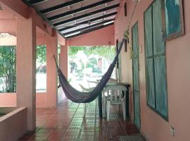 Hospedaje Eden, hostal o pensión en Los Naranjos