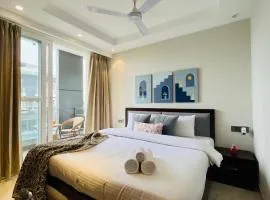 BluO 1BHK Suite - Balcony, Lift, Gym, Parking