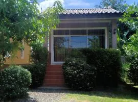 Minton Resort มิลตั้น รีสอร์ท