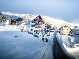 Hotel Die Arlbergerin, hotel in Sankt Anton am Arlberg