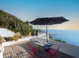 Magnifique Maison Bramer 14, Roses - WeHostYou, hotel a Roses