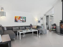 Stunning Home In Liseleje With Kitchen, קוטג' בליסליה