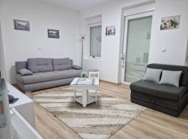 Apartman Mihajlovic Brus, hotel di Brus