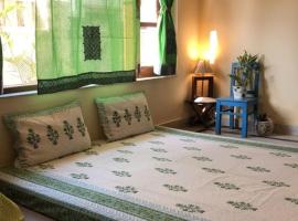 Traveller's Nest: Siliguri şehrinde bir otel