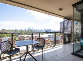 Sapphire of South Yarra - two bedroom condominium, отель в Мельбурне