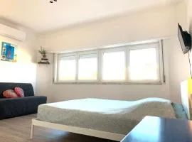MIRazul Lovely very central condo 4 minutes walk to the beach