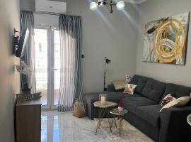 Eleni&rsquo;s Mountainview Central Studio by the Sea, acomoda&ccedil;&atilde;o com onsen em Loutraki