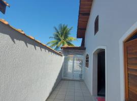 CASA DE PRAIA MARAVILHOSA PERUIBE, casa de férias em Peruíbe