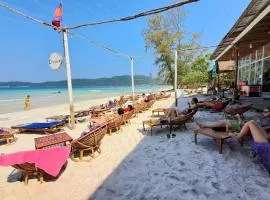 코롱 산로엠에 위치한 호텔 Onederz Koh Rong Sanloem