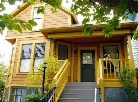 NE Portland Oregon Modern Victorian Duplex