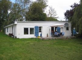 Holiday Homes Puddemin - Insel Rügen 3073, Hotel in Puddemin