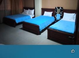 Hotel Dubái, pet-friendly hotel in Catamayo