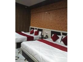 Hotel Shree Badri Valley, Badrinath, hotel con parcheggio a Badrīnāth